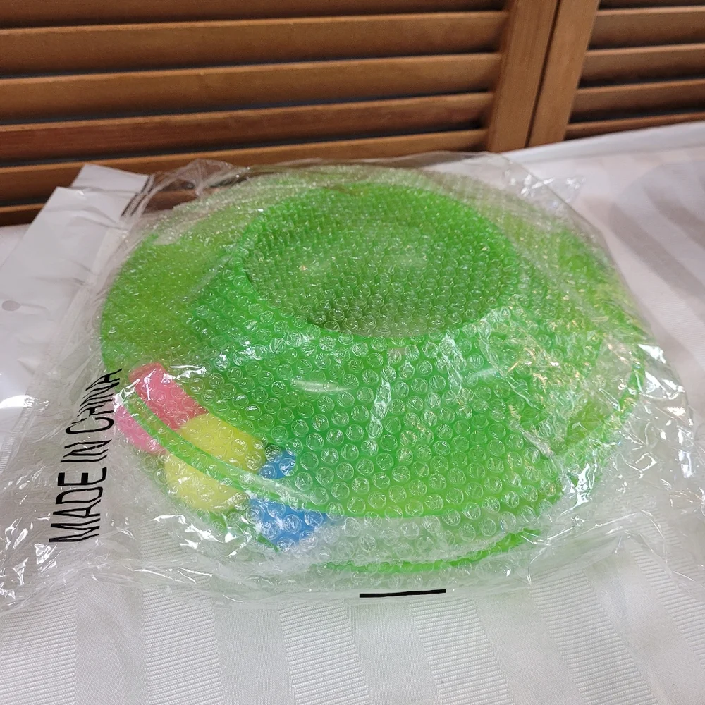 Tiered Cat Toy Spinning Ball Tower New